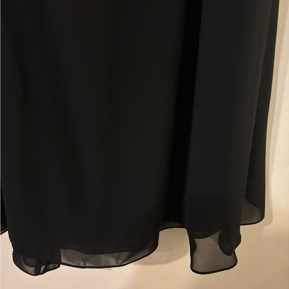 Elegant Black Chiffon Pants with skirt overlay - Picture 5 of 5